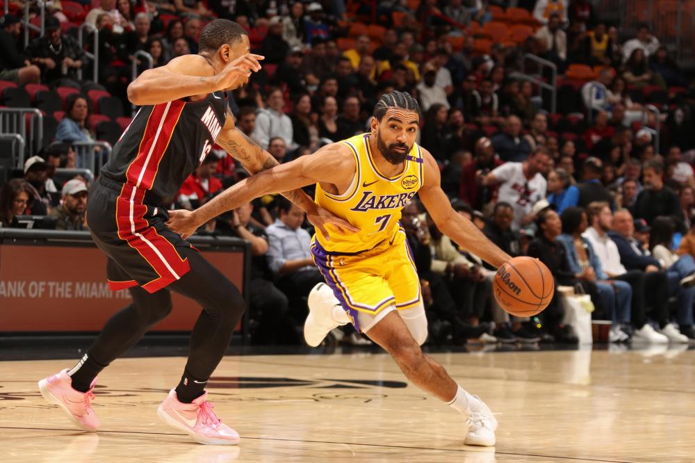 亚历山大 亚历山大