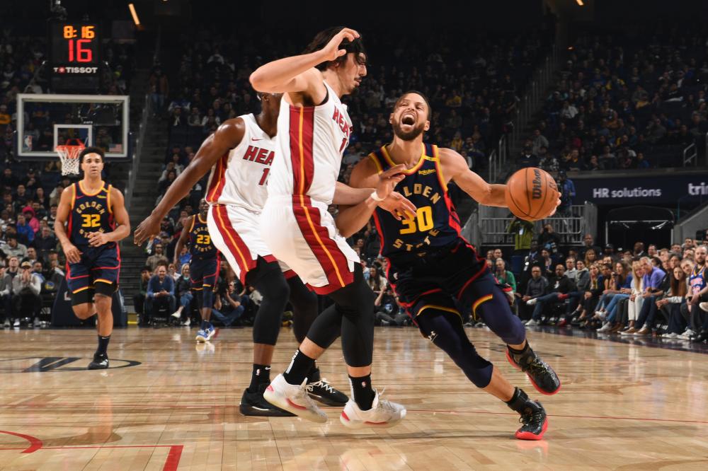 吸引大量观 吸引大量观